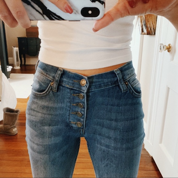 Free People Jeans 💙 - Picture 4 of 5